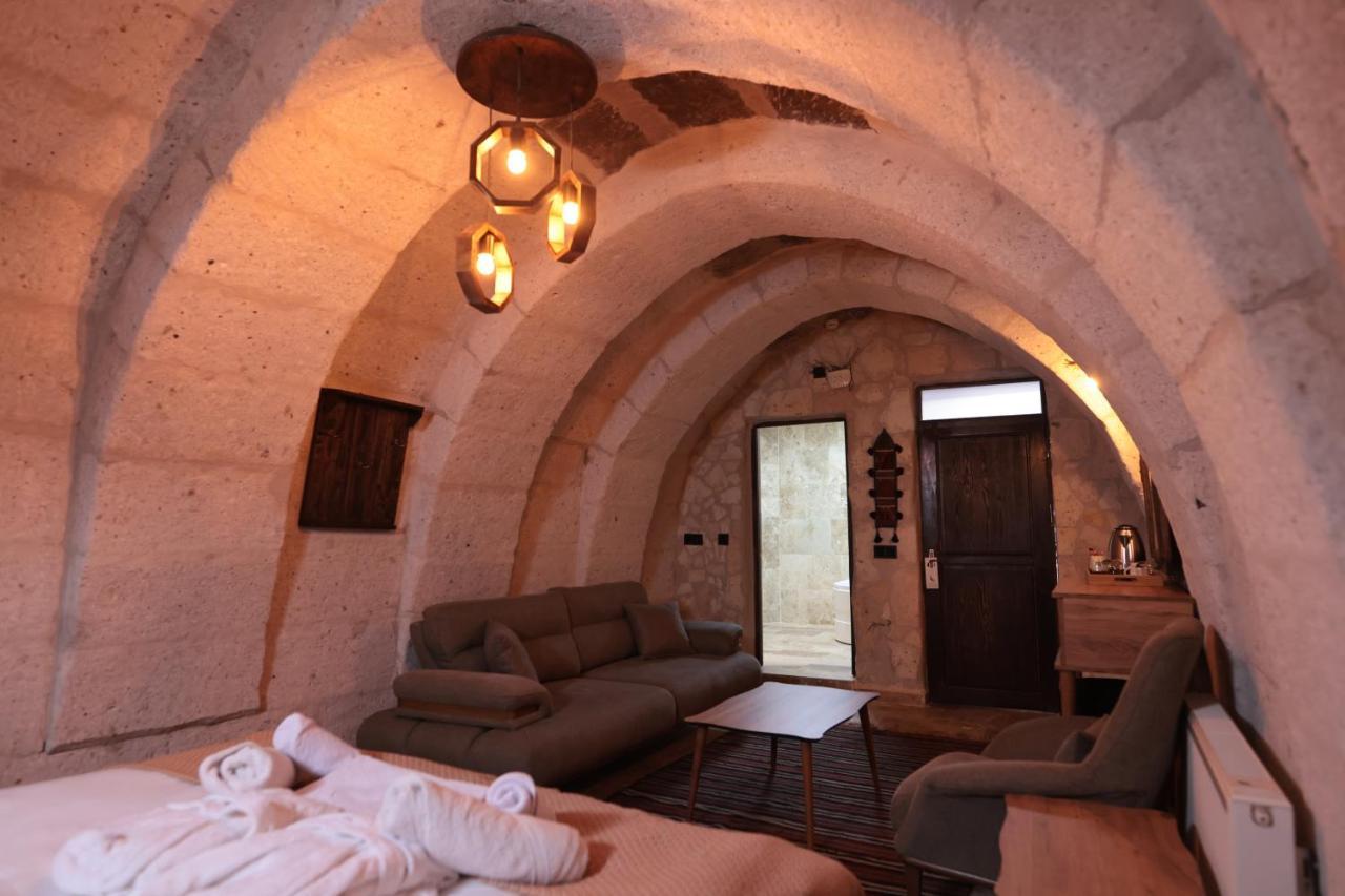Stone Owl Otel & Restaurant Uchisar Exterior foto