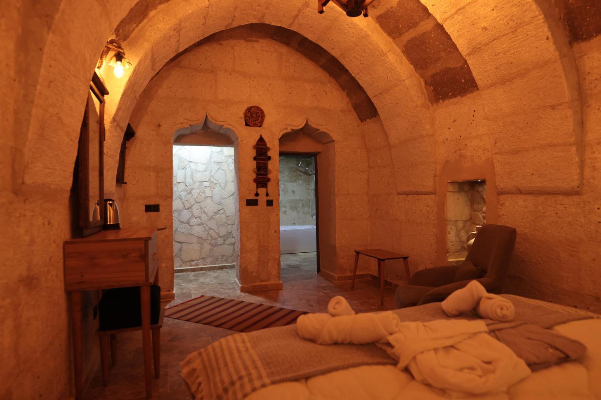 Stone Owl Otel & Restaurant Uchisar Exterior foto