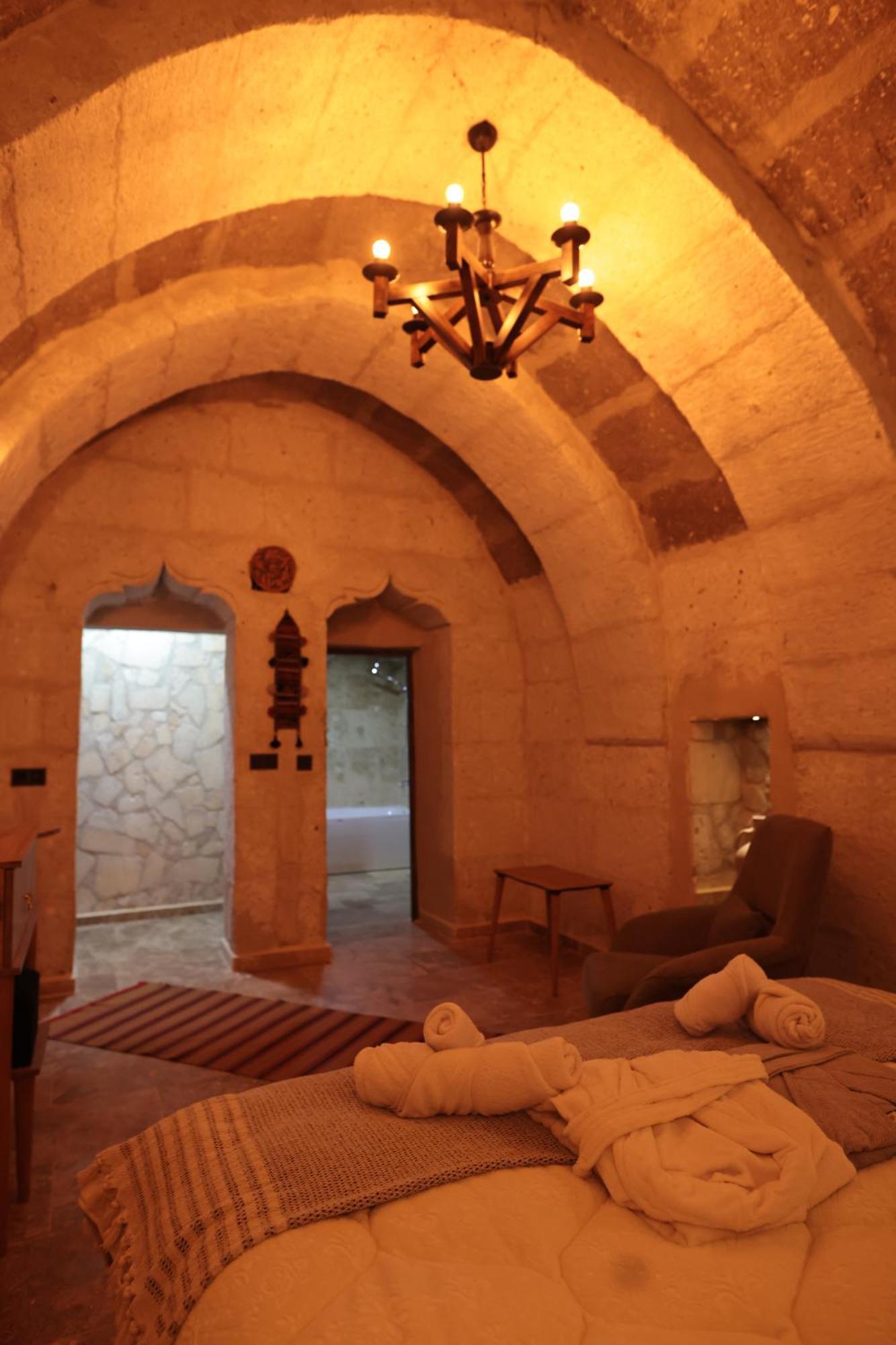 Stone Owl Otel & Restaurant Uchisar Exterior foto