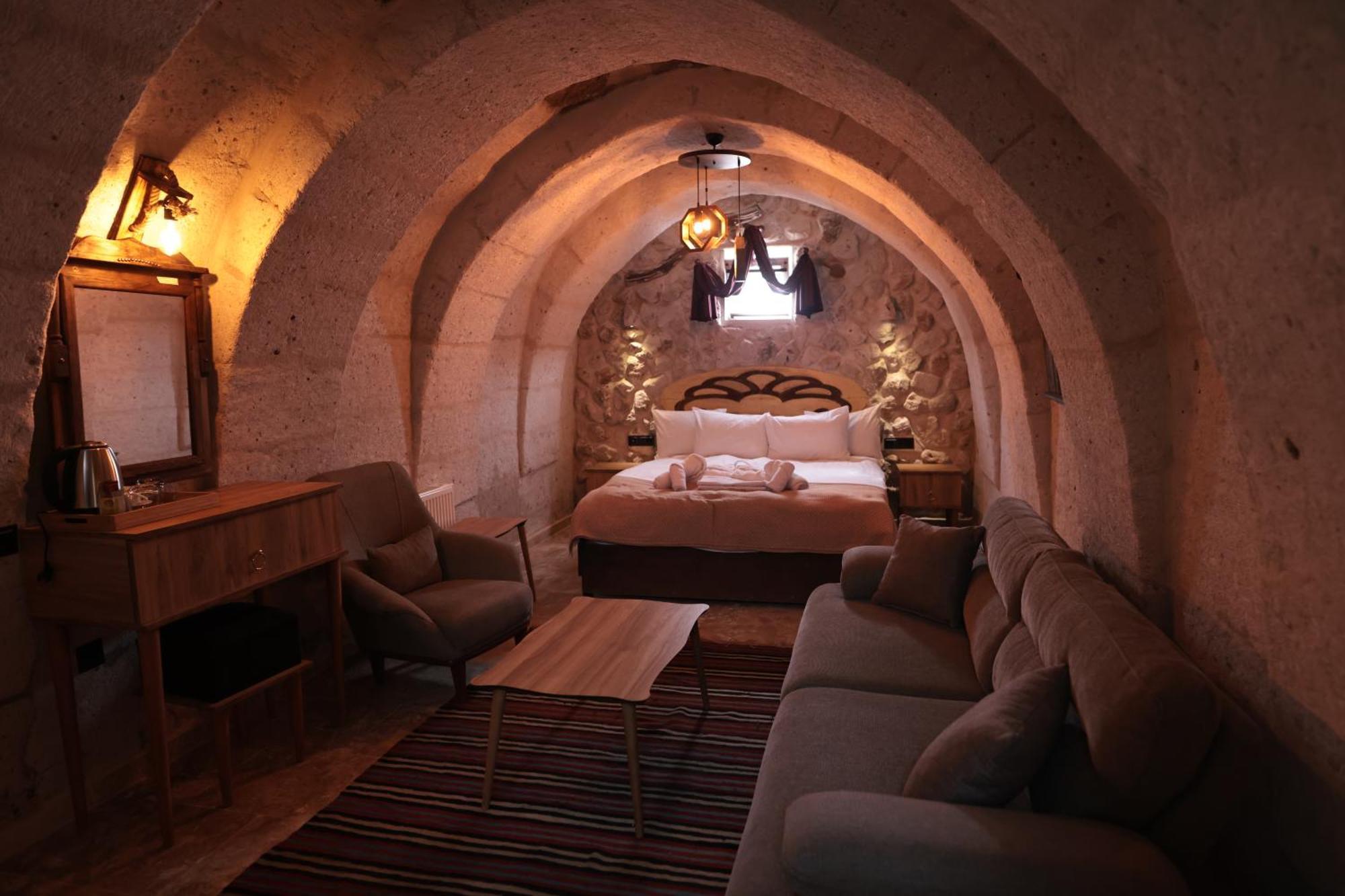 Stone Owl Otel & Restaurant Uchisar Exterior foto
